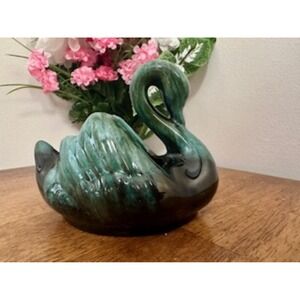 Vintage Blue Mountain Pottery Swan Planter – Green Drip Glaze – Canadian Mid-Cen